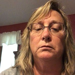 Meet your Posher, Deanna